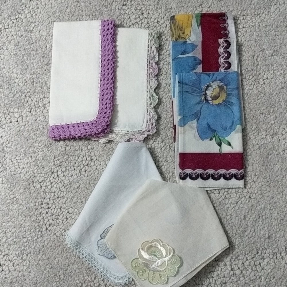 Vintage ladies hankies